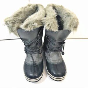 Sorel Girls Joan of Artic Snowboots Sz 4